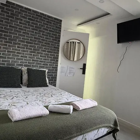 Airport ליסבון