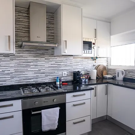 Airport Apartment