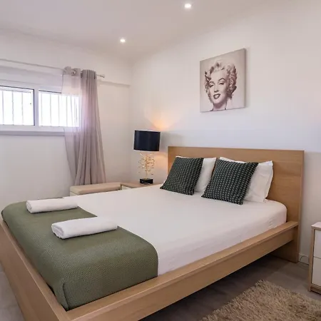 Airport Apartment