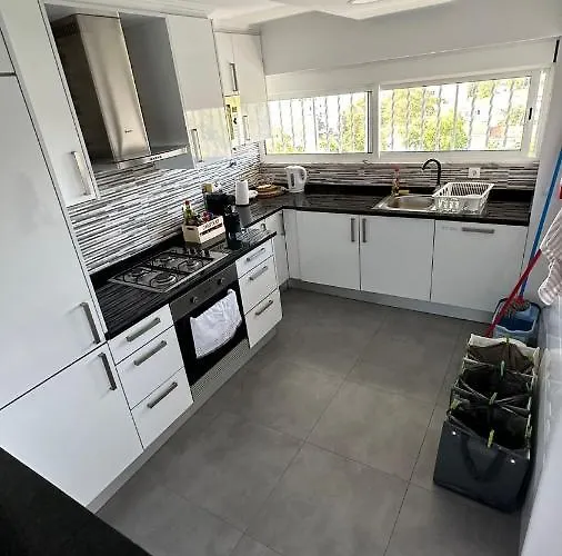 Airport Appartement *